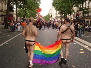 gay-pride-2011-paris